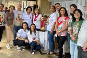 Centro de Evangelização Frei Félix: Missa em honra ao Sagrado Coração de Jesus na primeira sexta-feira de fevereiro