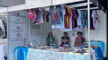 Livraria Fonte de Vida participa do 25º Simpósio de Cafeicultura em Manhuaçu
